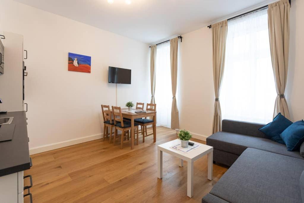 14 C&J'S Apartment Wien Exteriör bild